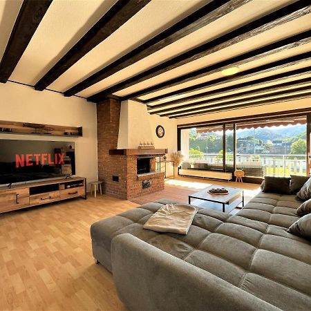 Traumaussicht Kamin Balkon Burgblick 65 Zoll Tv Netflix Sky Joyn Lindenplatz Apartment Bullay Exterior photo