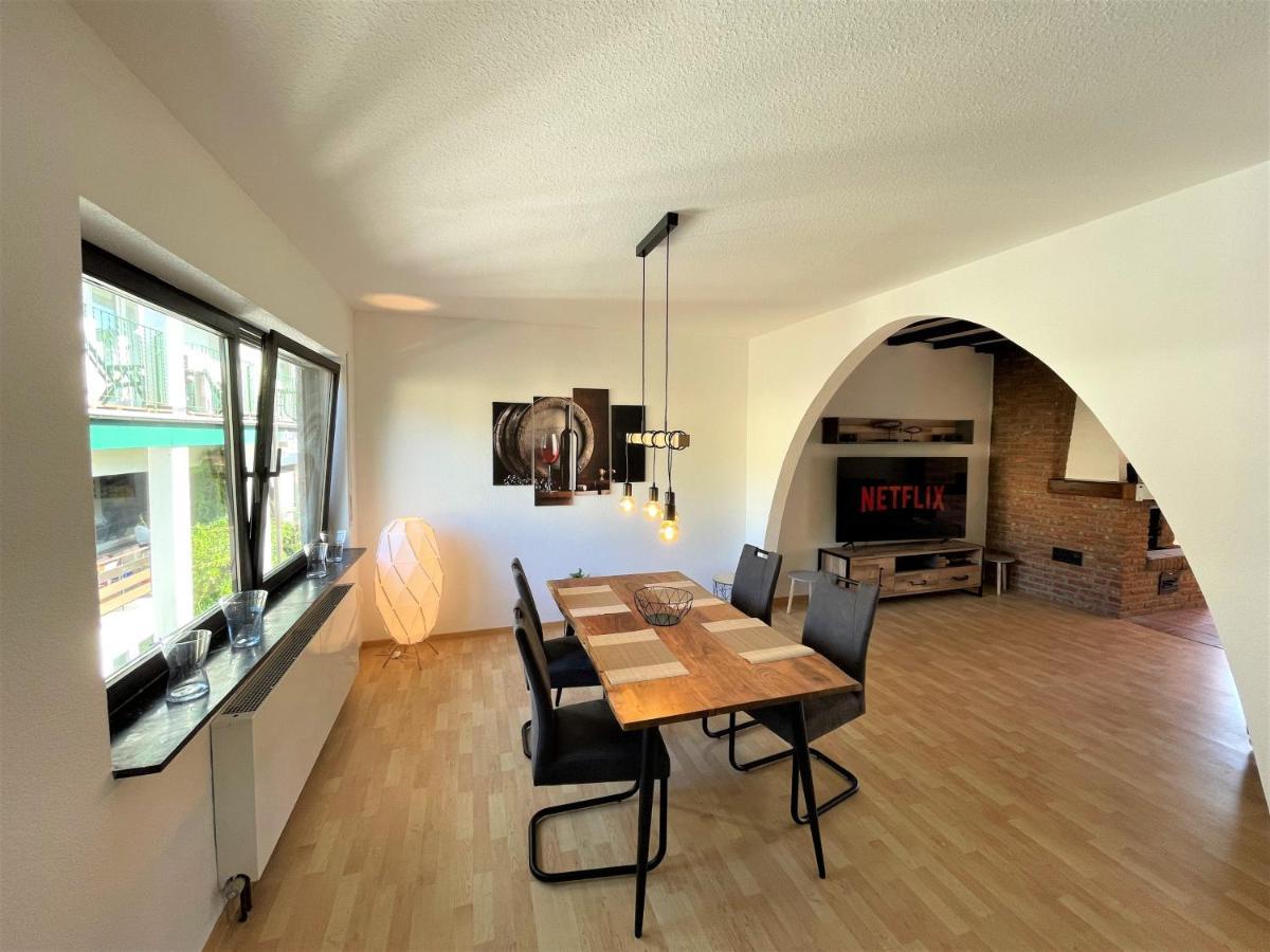 Traumaussicht Kamin Balkon Burgblick 65 Zoll Tv Netflix Sky Joyn Lindenplatz Apartment Bullay Exterior photo